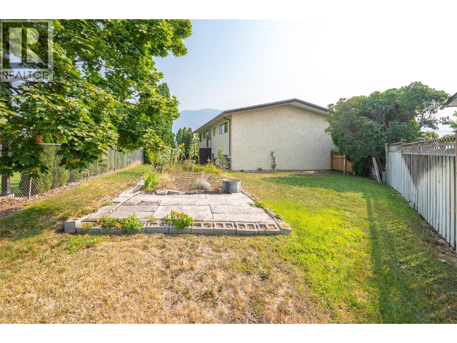 14 Bartlett Place, Osoyoos, British Columbia  V0H 1V2 - Photo 51 - 10397994