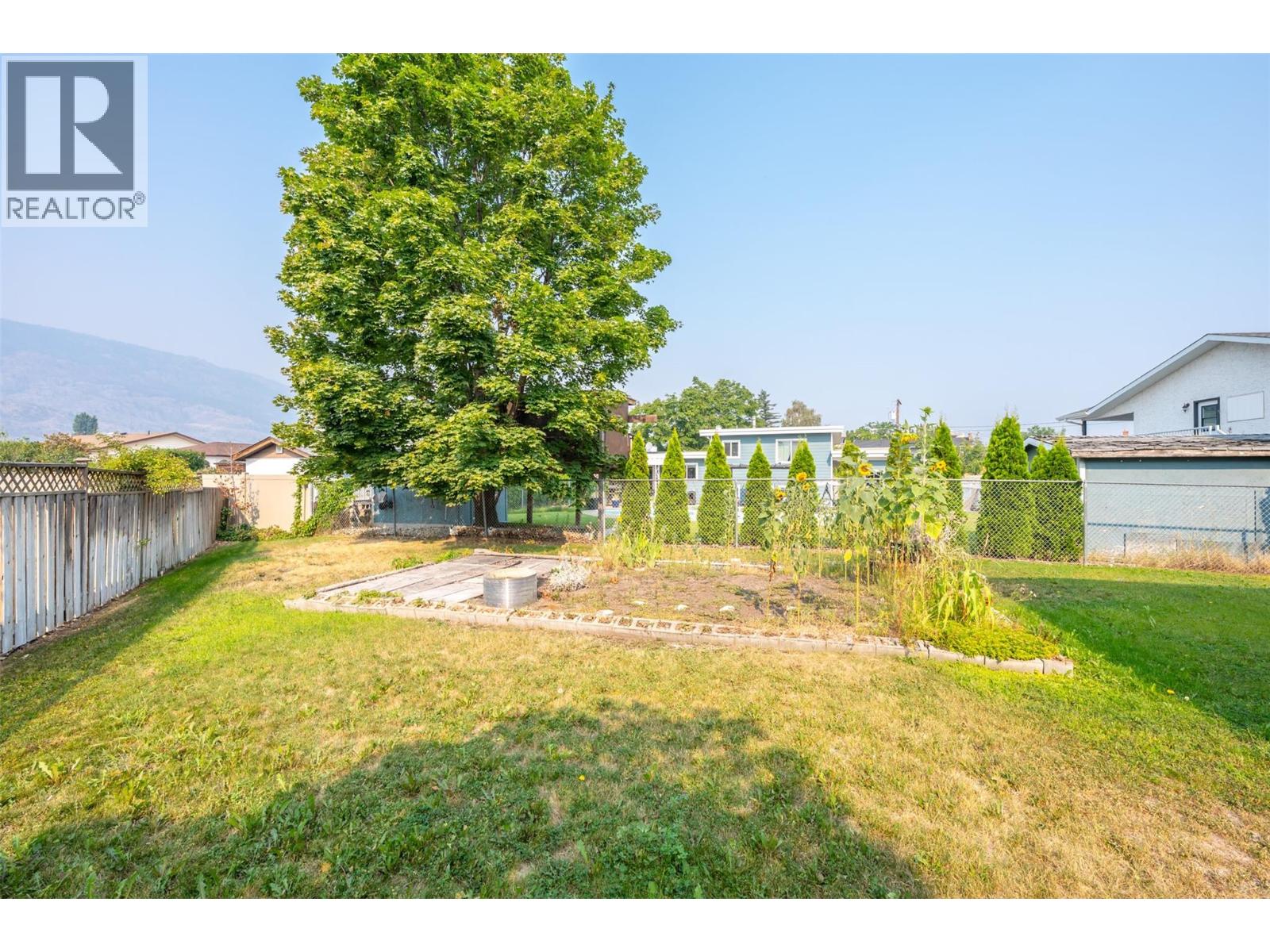 14 Bartlett Place, Osoyoos, British Columbia  V0H 1V2 - Photo 53 - 10397994