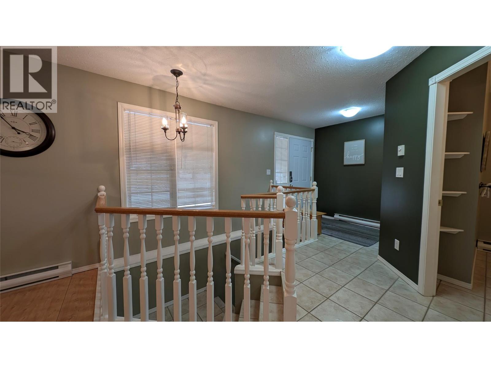 5155 Fairway Drive Unit# 703, Fairmont Hot Springs, British Columbia  V0B 1L1 - Photo 5 - 10398103