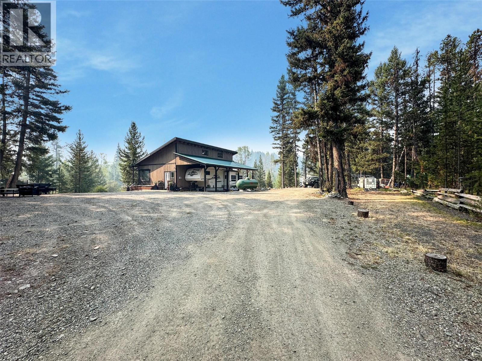 2 Chicken Alley, Princeton, British Columbia  V0X 1W0 - Photo 2 - 10398406
