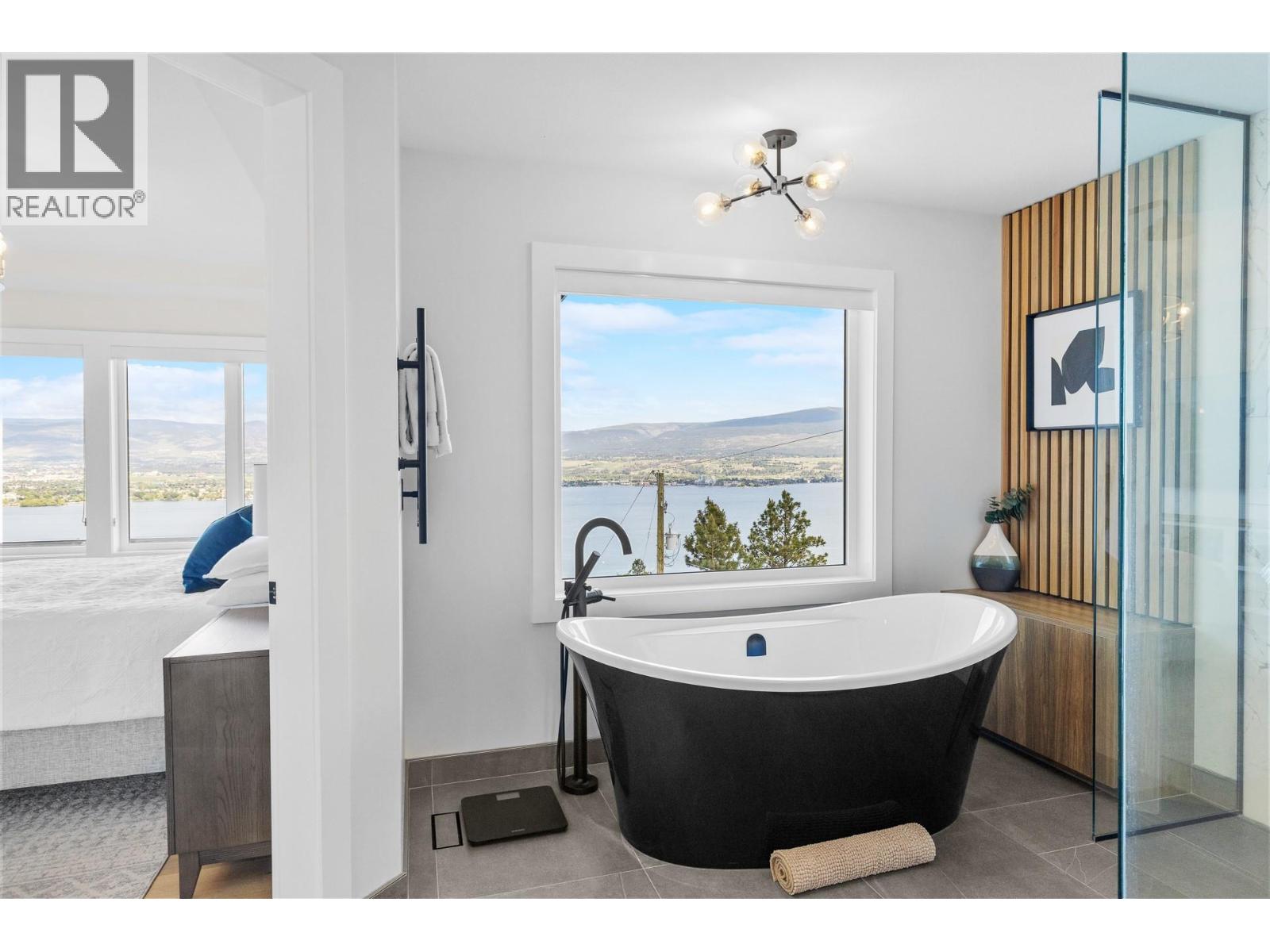 695 Lake Court, West Kelowna, British Columbia  V1Z 0A3 - Photo 48 - 10397731