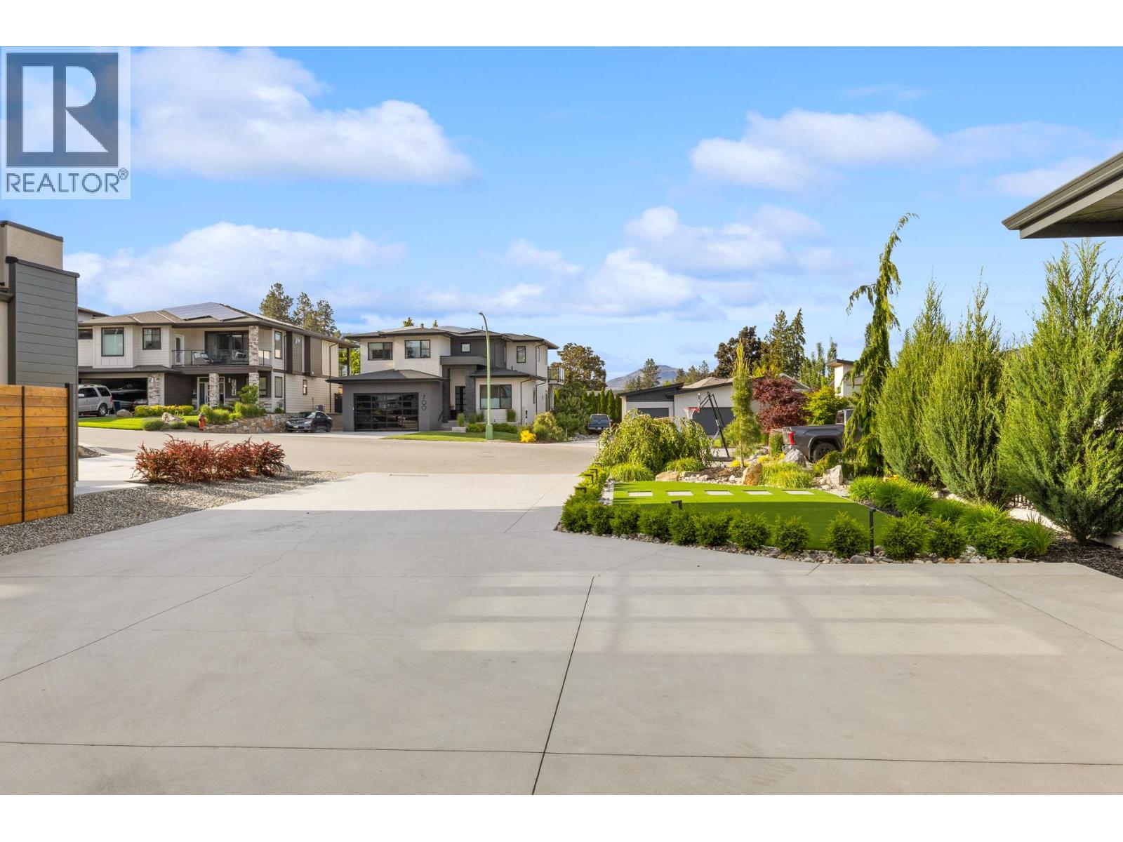 695 Lake Court, West Kelowna, British Columbia  V1Z 0A3 - Photo 6 - 10397731