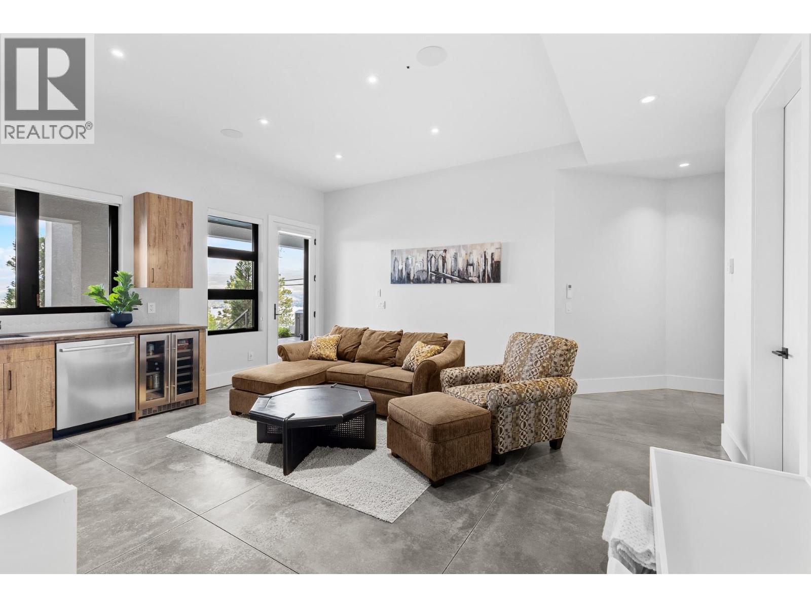 695 Lake Court, West Kelowna, British Columbia  V1Z 0A3 - Photo 62 - 10397731