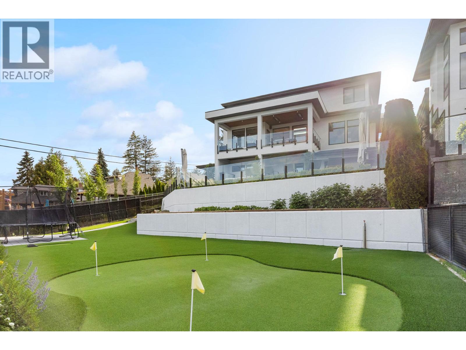 695 Lake Court, West Kelowna, British Columbia  V1Z 0A3 - Photo 79 - 10397731