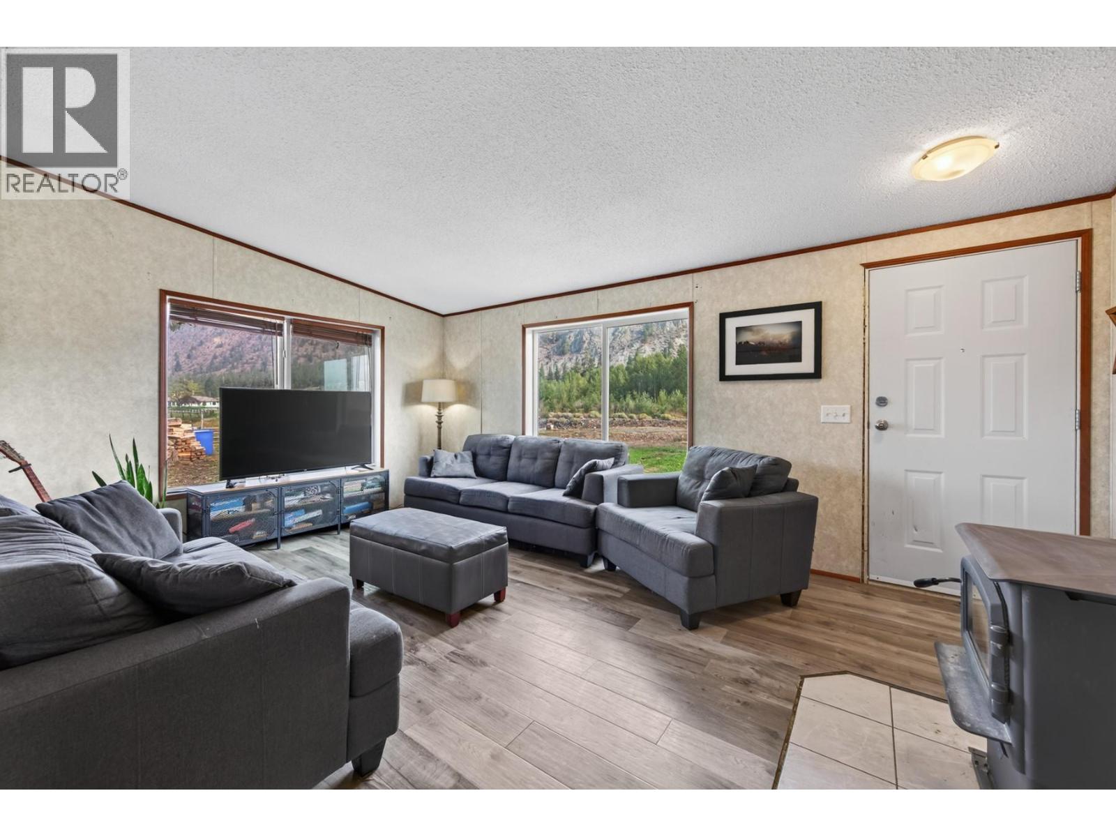 1889 Nicolls Road, Merritt, British Columbia  V1K 1N7 - Photo 6 - 10398402