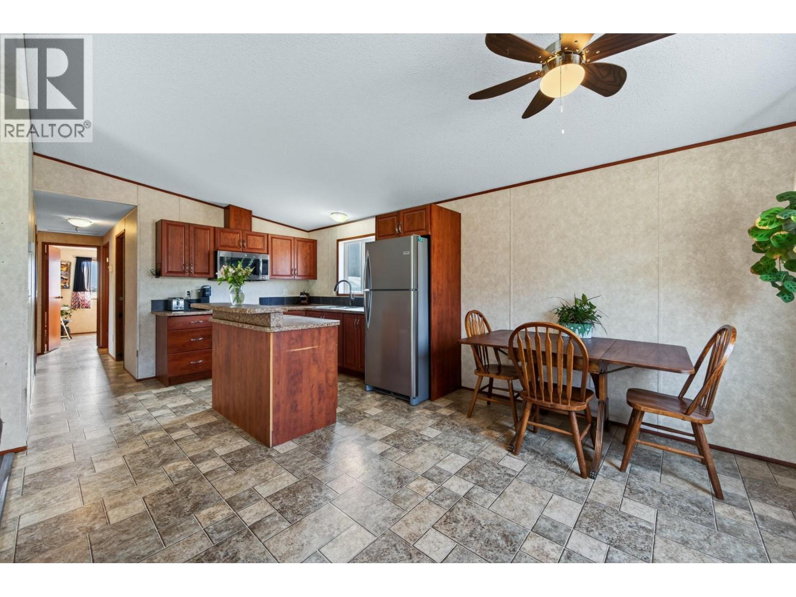 1889 Nicolls Road, Merritt, British Columbia  V1K 1N7 - Photo 8 - 10398402