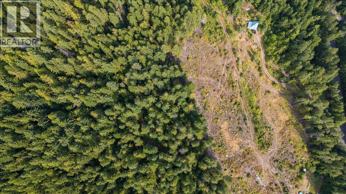 7025 Rogers Road, Balfour, British Columbia  V1L 6S5 - Photo 12 - 10397833