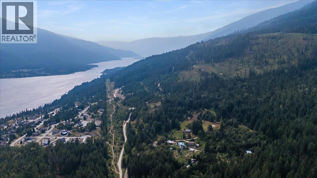 7025 Rogers Road, Balfour, British Columbia  V1L 6S5 - Photo 2 - 10397833