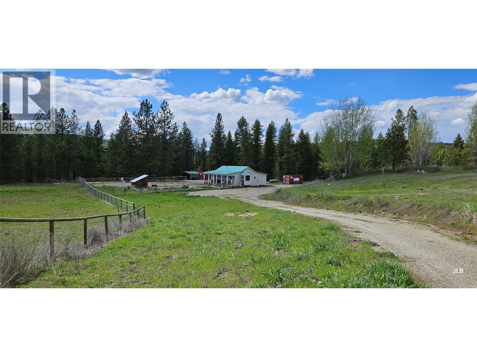 5335 Canyon Road, Rock Creek, British Columbia  V0H 1Y0 - Photo 3 - 10398392