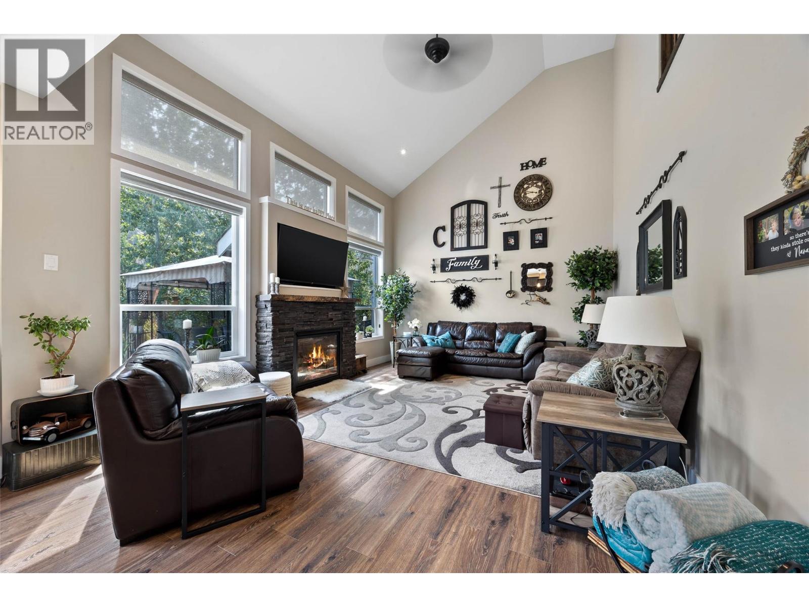 8913 Grizzly Crescent, Kamloops, British Columbia  V2C 6T9 - Photo 15 - 10398162