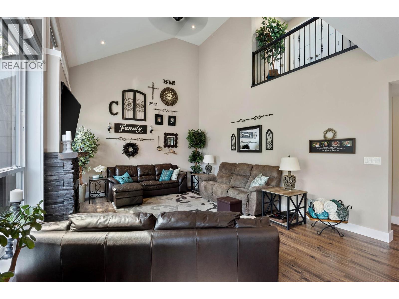 8913 Grizzly Crescent, Kamloops, British Columbia  V2C 6T9 - Photo 16 - 10398162