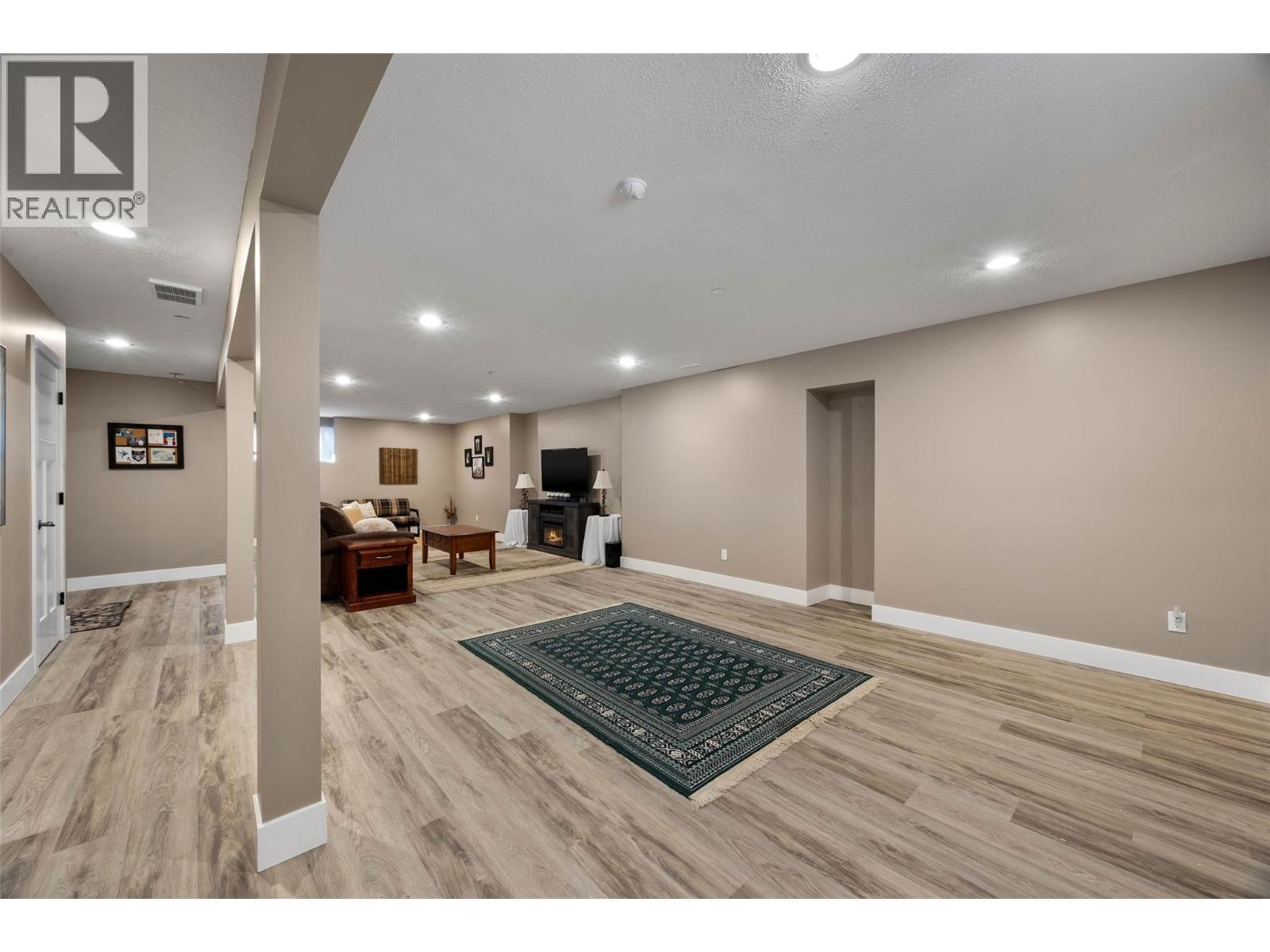 8913 Grizzly Crescent, Kamloops, British Columbia  V2C 6T9 - Photo 38 - 10398162