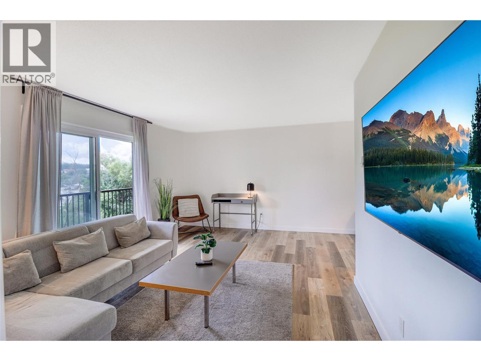 606 18th Avenue N Unit# 403, Cranbrook, British Columbia  V1C 5M1 - Photo 6 - 10398132