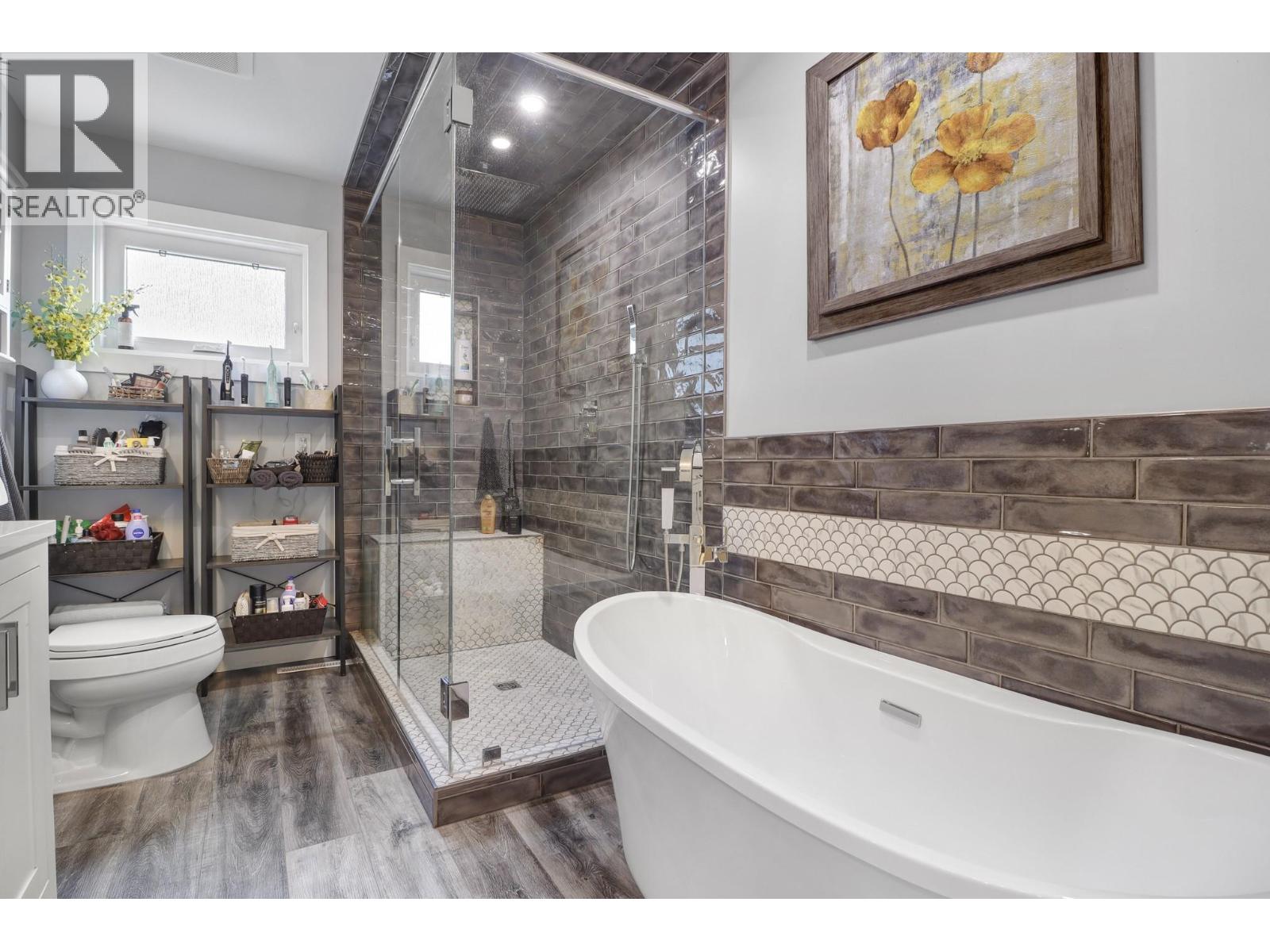 701 17th Avenue S, Cranbrook, British Columbia  V1C 3B6 - Photo 34 - 10398105