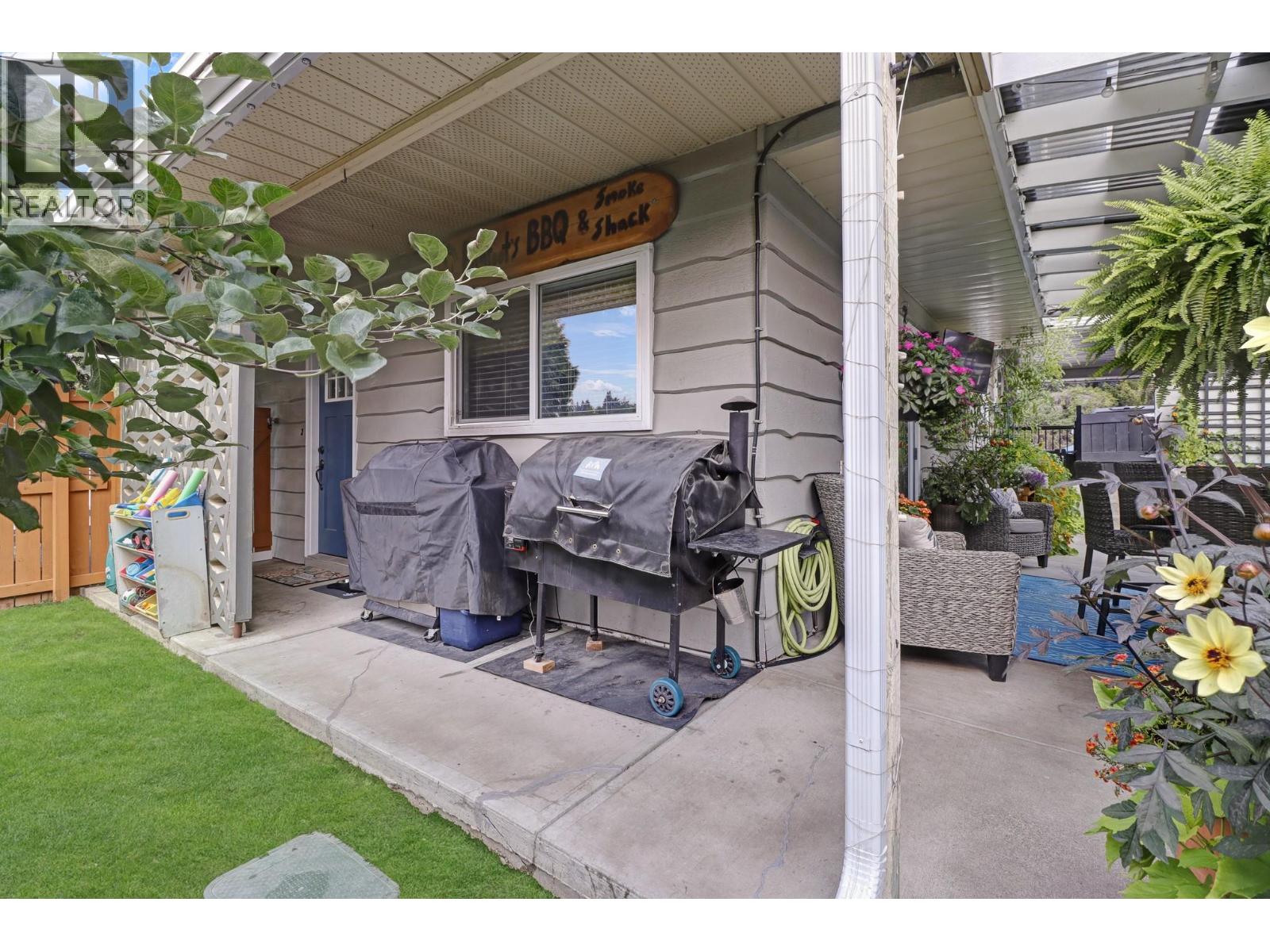 701 17th Avenue S, Cranbrook, British Columbia  V1C 3B6 - Photo 58 - 10398105