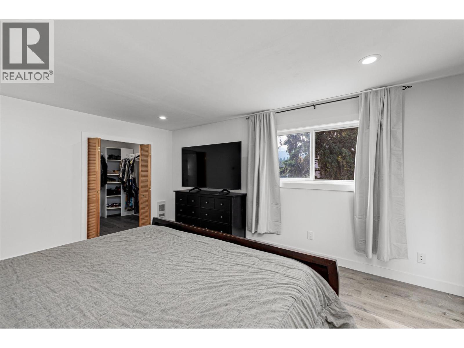 654 Armour Crescent, Kelowna, British Columbia  V1W 1A5 - Photo 28 - 10398179