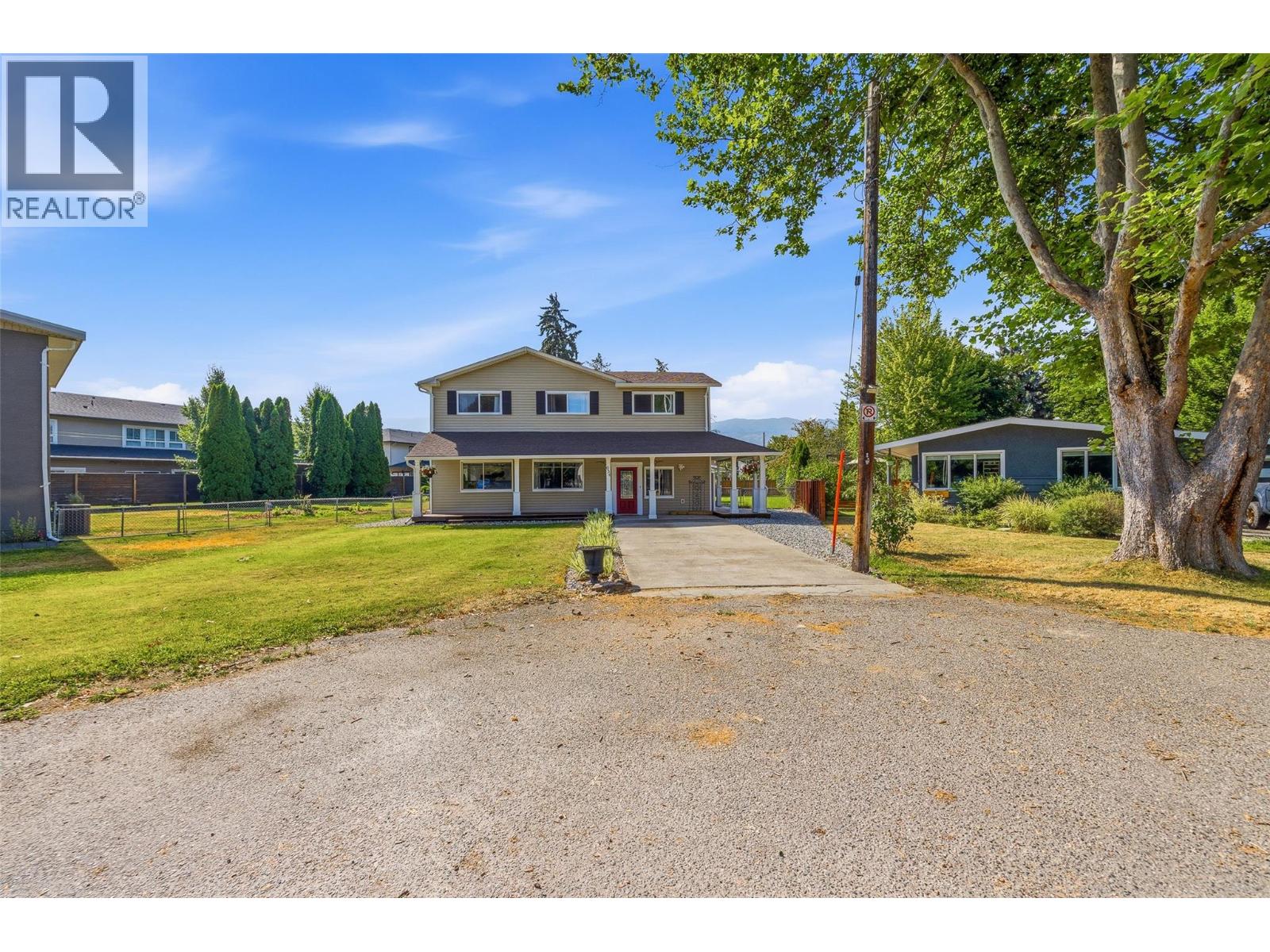 654 Armour Crescent, Kelowna, British Columbia  V1W 1A5 - Photo 53 - 10398179