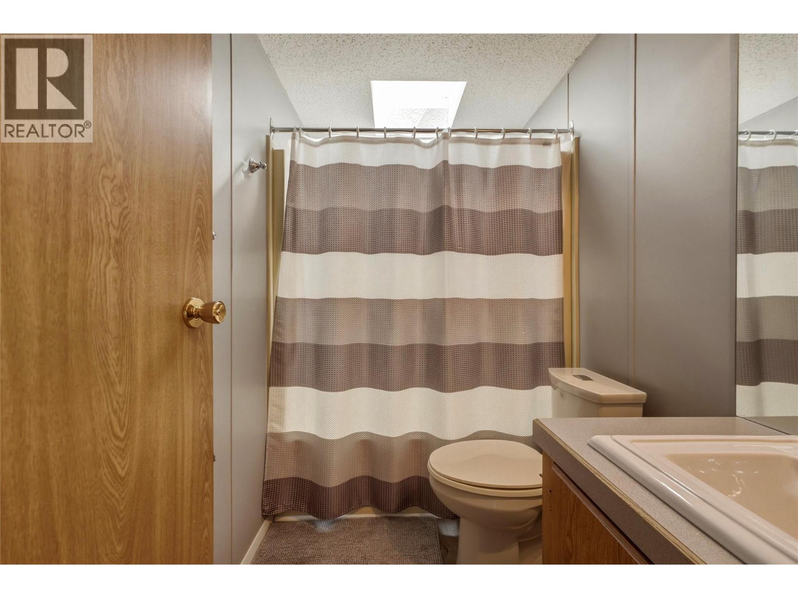 6710 Tronson Road Unit# #214, Vernon, British Columbia  V1H 1X6 - Photo 27 - 10398407