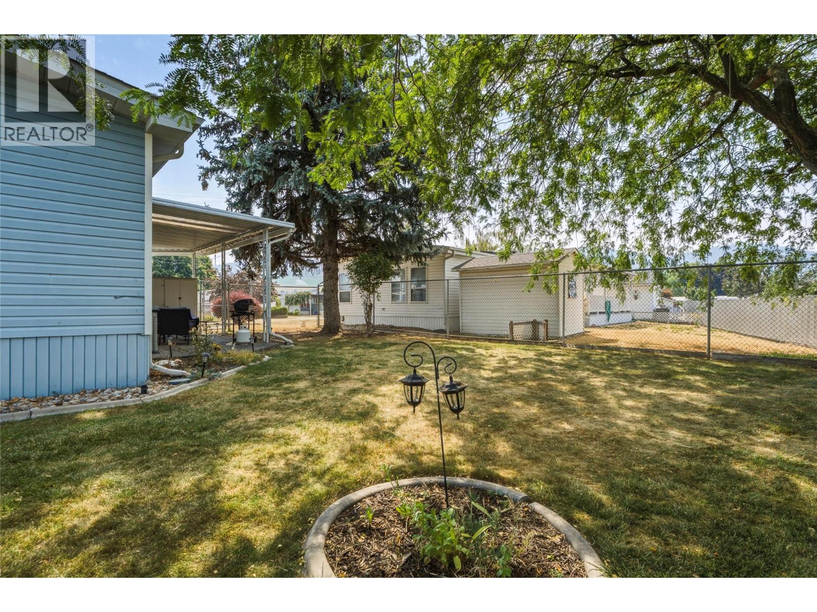 6710 Tronson Road Unit# #214, Vernon, British Columbia  V1H 1X6 - Photo 39 - 10398407