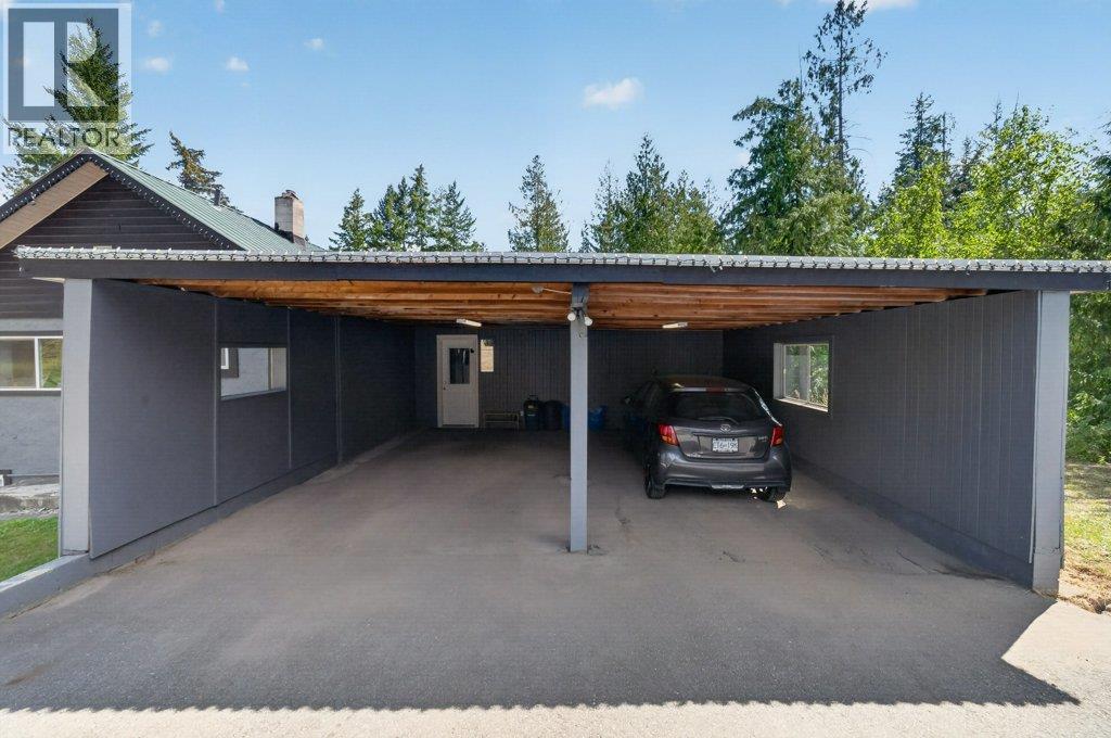 411 Christison Road Sw, Salmon Arm, British Columbia  V1E 3B4 - Photo 65 - 10397652