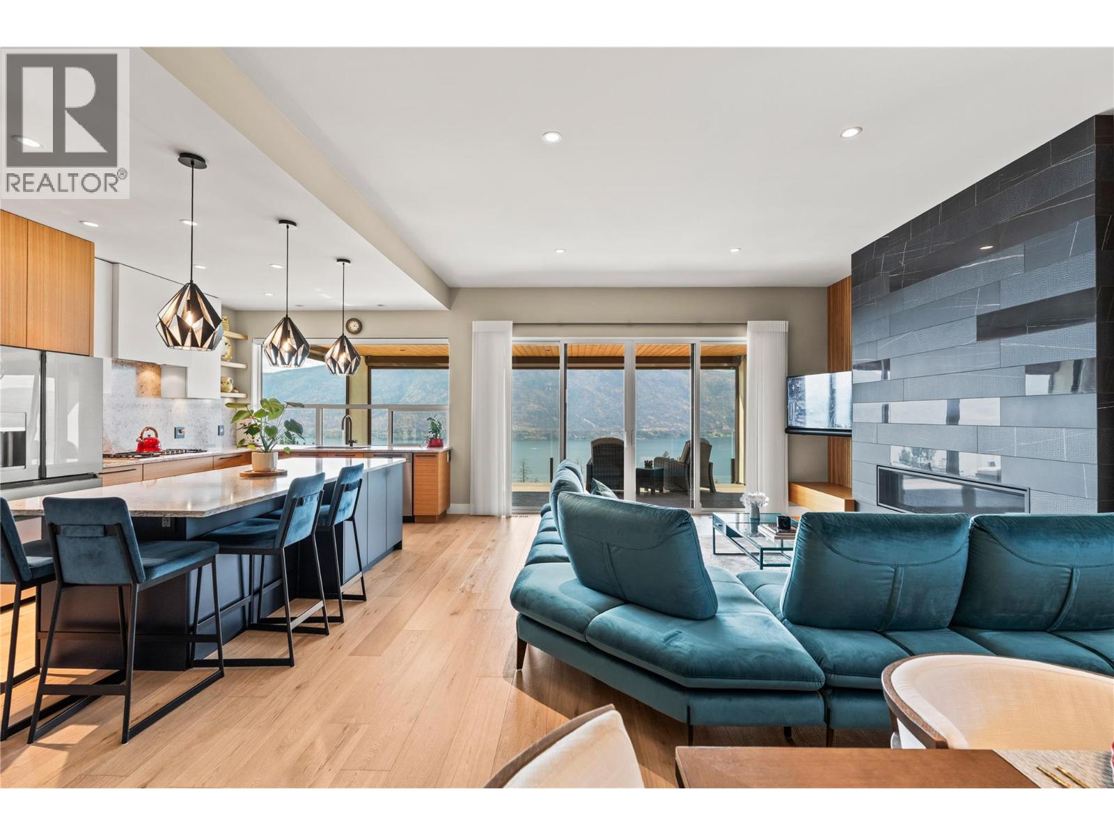 9814 Beacon Hill Crescent, Lake Country, British Columbia  V4V 0A9 - Photo 14 - 10397388