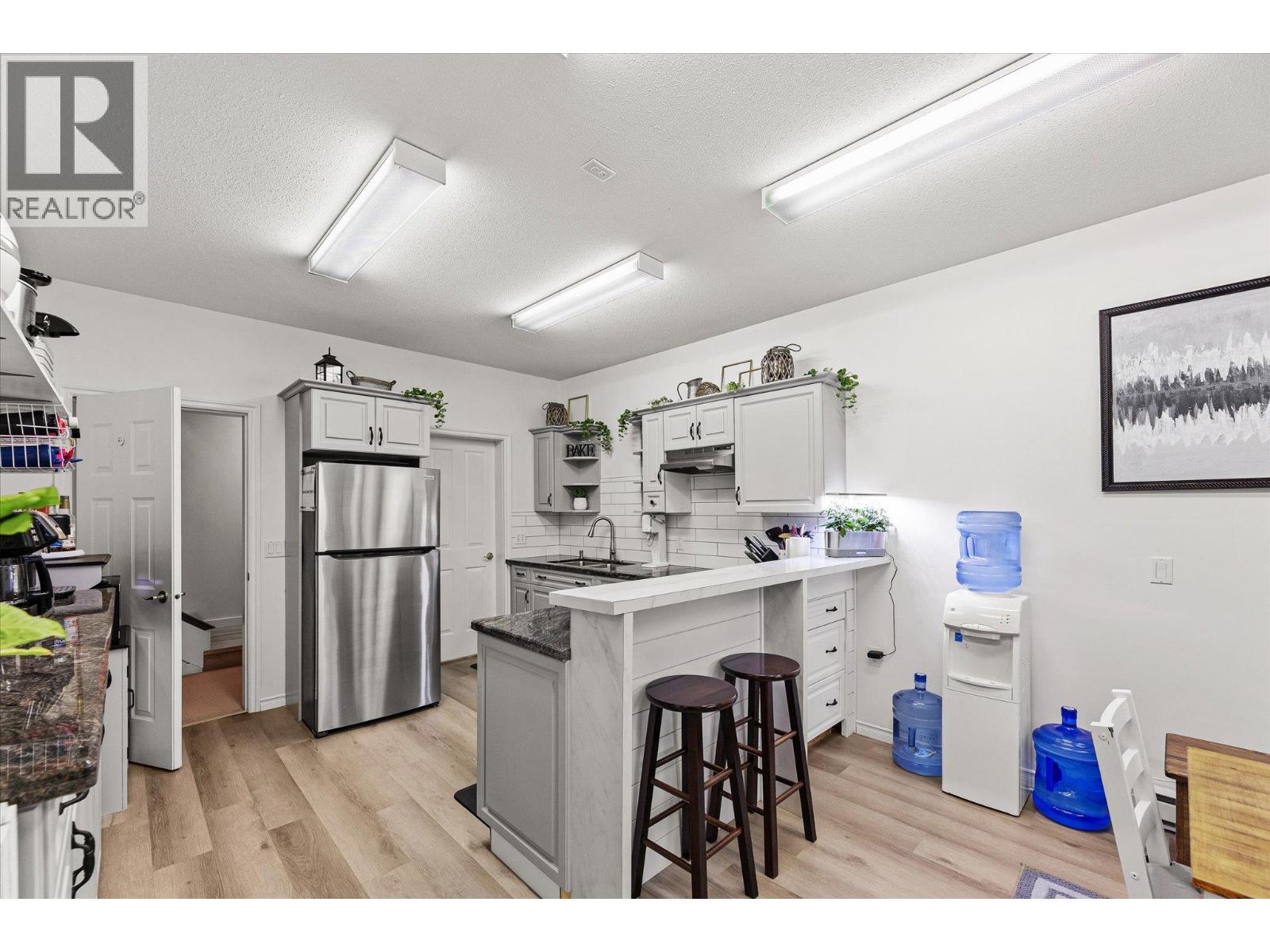 4187 Gallaghers Crescent, Kelowna, British Columbia  V1W 3Z9 - Photo 34 - 10398146