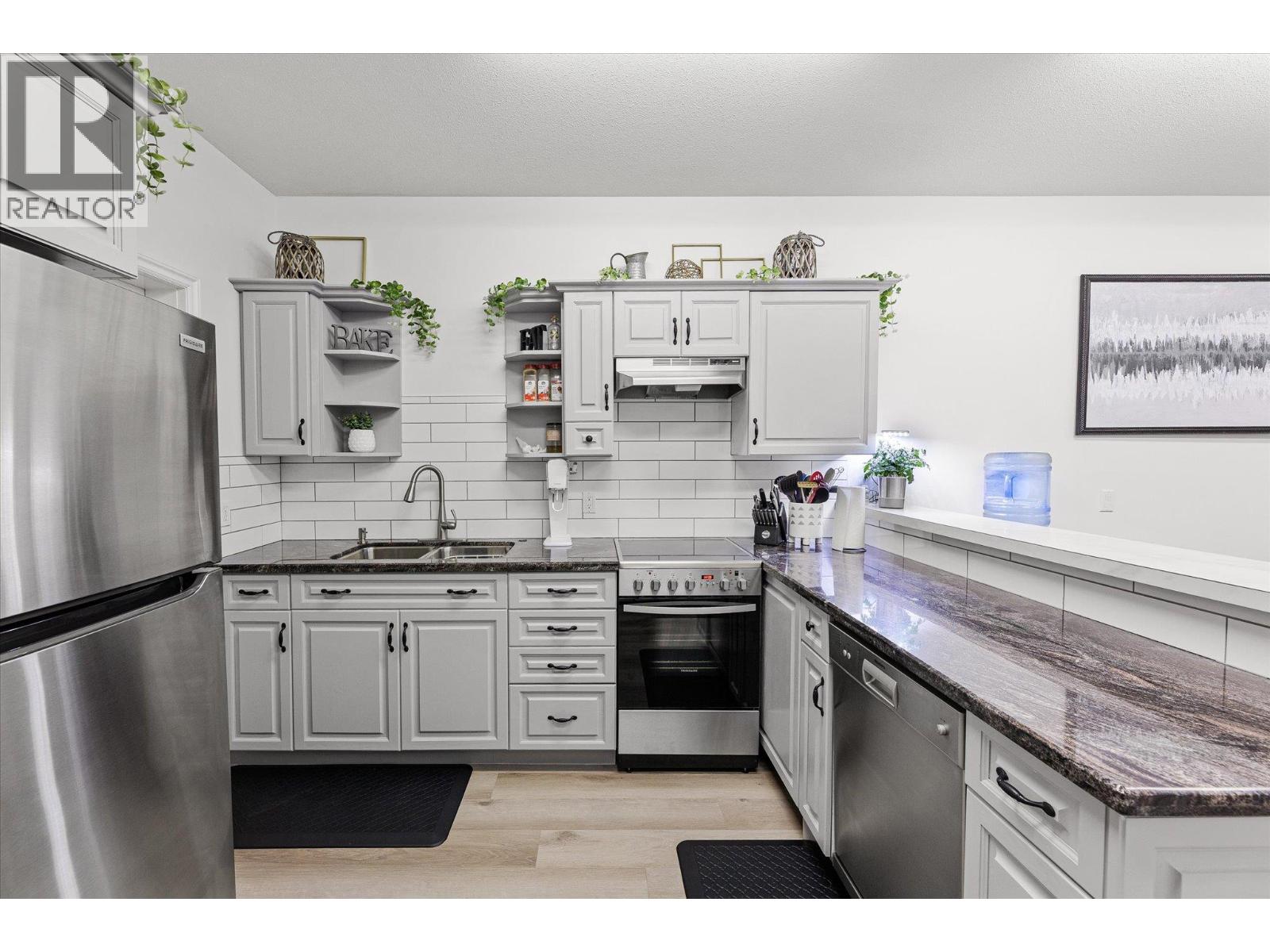 4187 Gallaghers Crescent, Kelowna, British Columbia  V1W 3Z9 - Photo 35 - 10398146