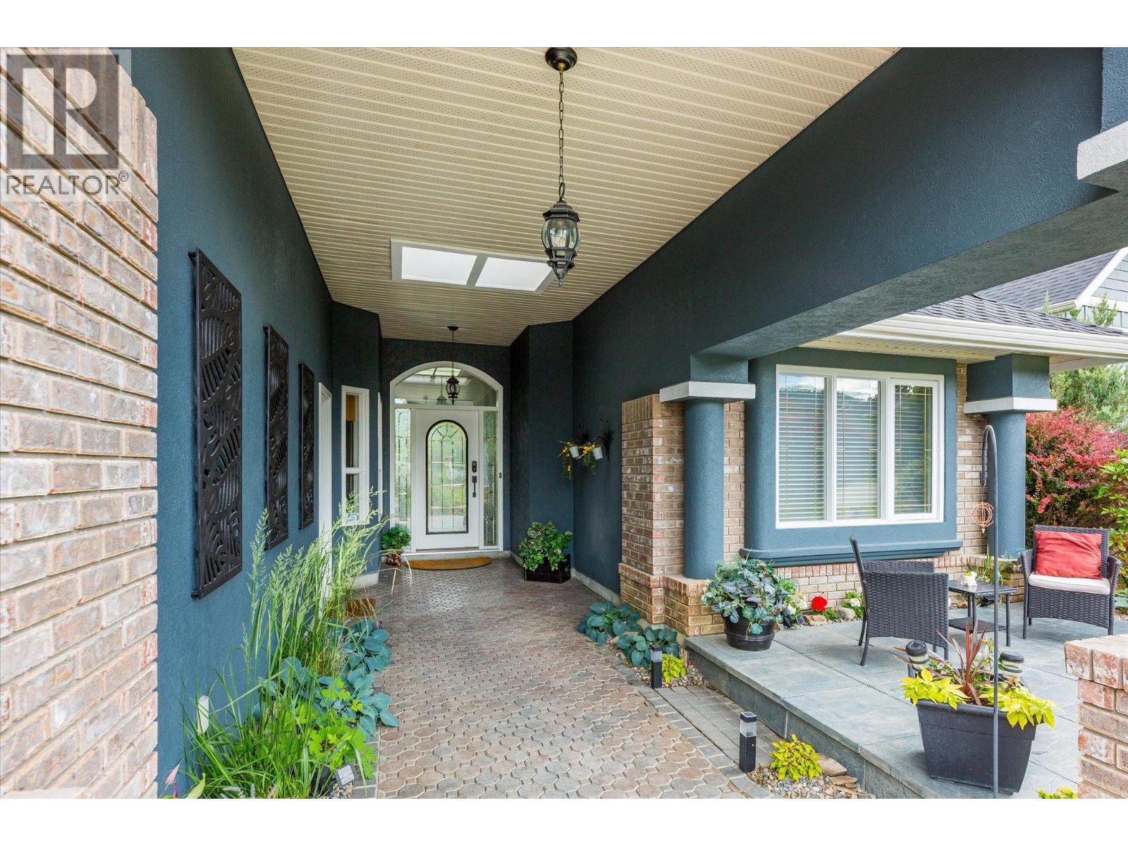 4187 Gallaghers Crescent, Kelowna, British Columbia  V1W 3Z9 - Photo 8 - 10398146