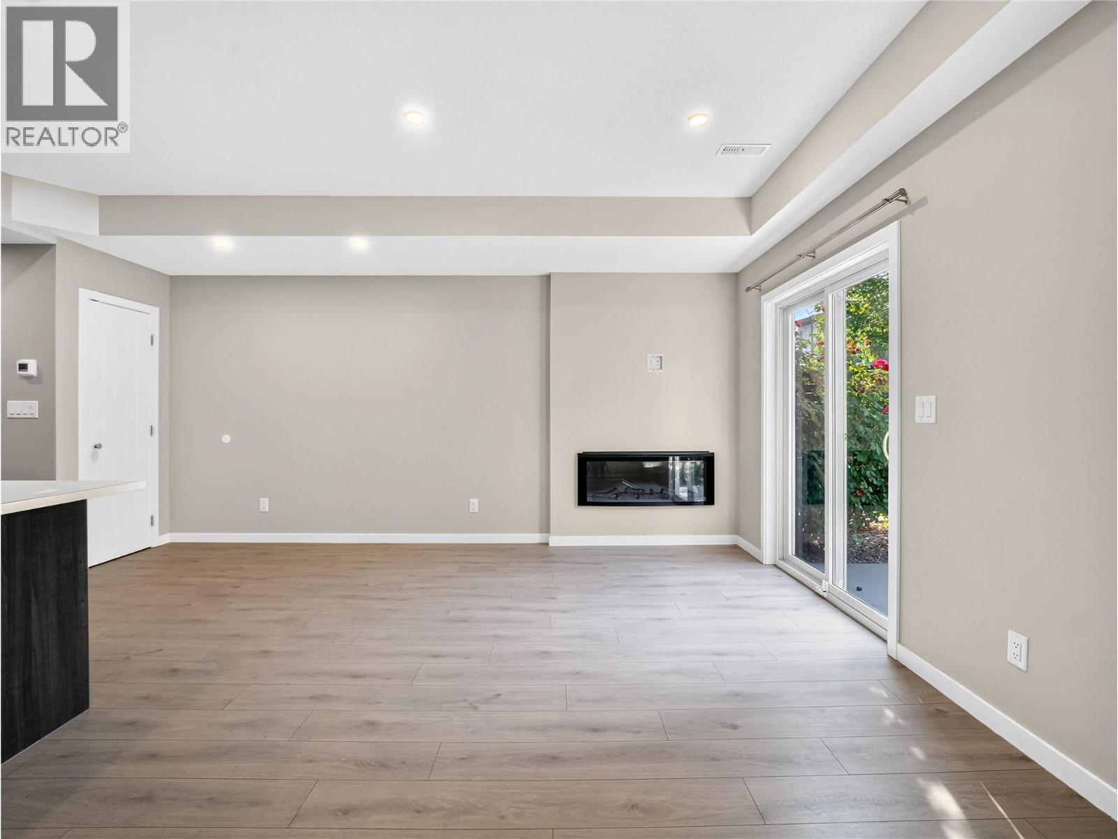 2081 11 Avenue Ne Unit# 13, Salmon Arm, British Columbia  V1E 0G1 - Photo 11 - 10398374