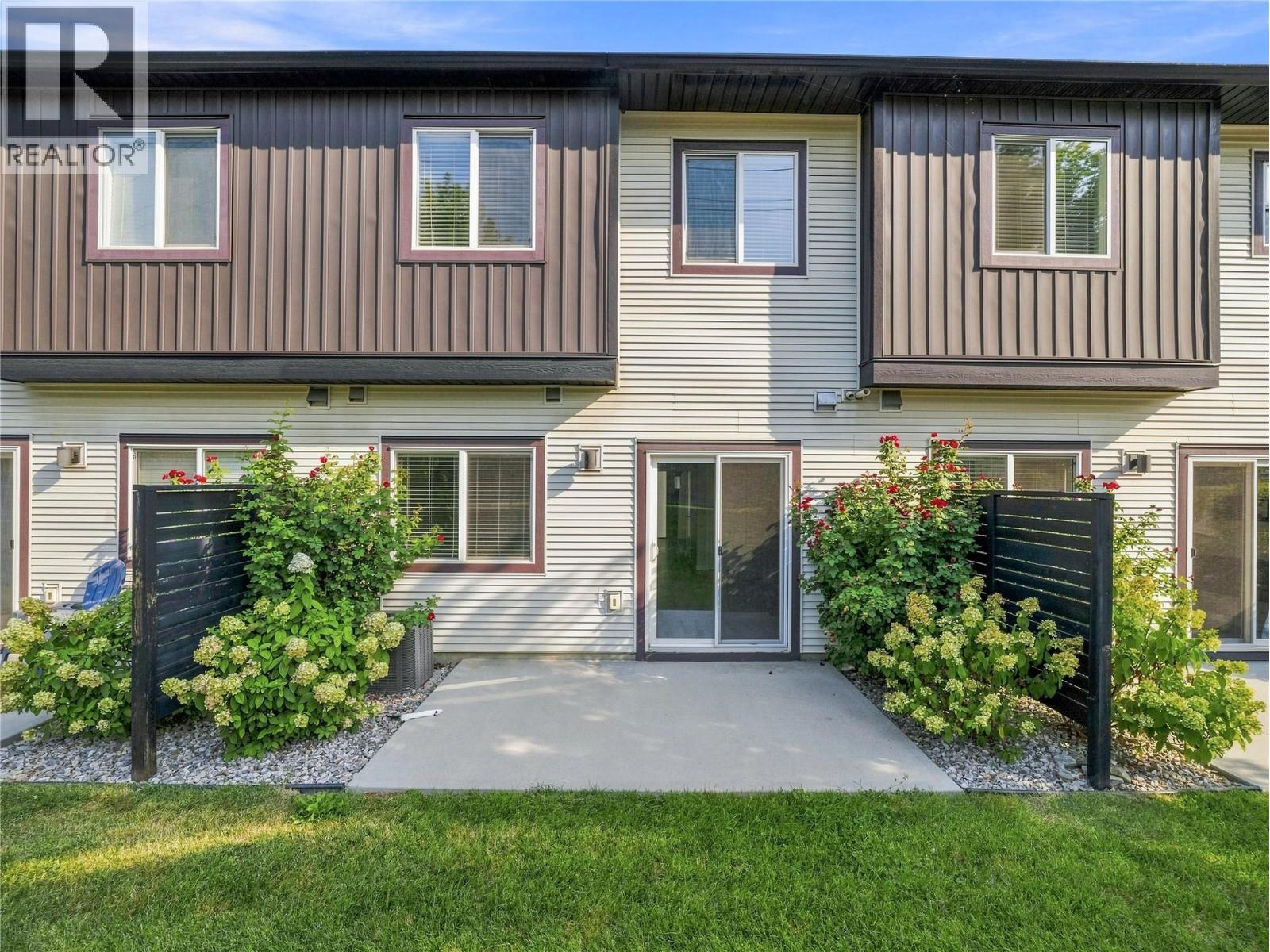 2081 11 Avenue Ne Unit# 13, Salmon Arm, British Columbia  V1E 0G1 - Photo 2 - 10398374