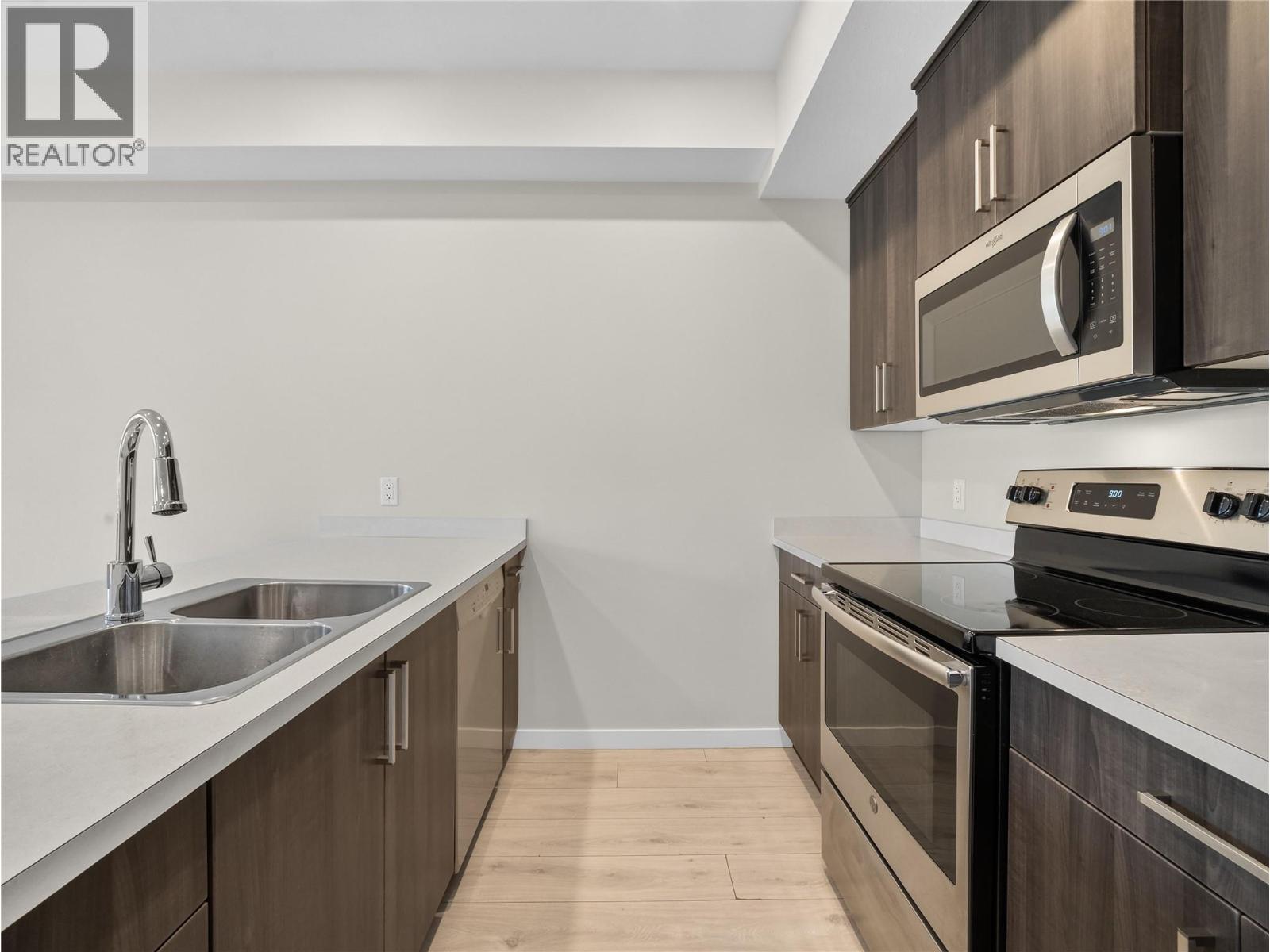 2081 11 Avenue Ne Unit# 13, Salmon Arm, British Columbia  V1E 0G1 - Photo 6 - 10398374