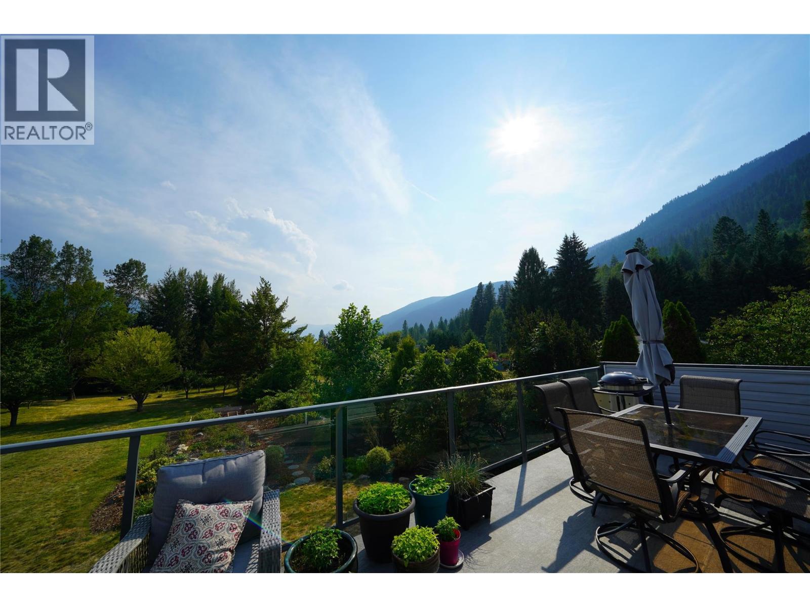 2774 Waite Road, Nelson, British Columbia  V1L 6K9 - Photo 29 - 10398108