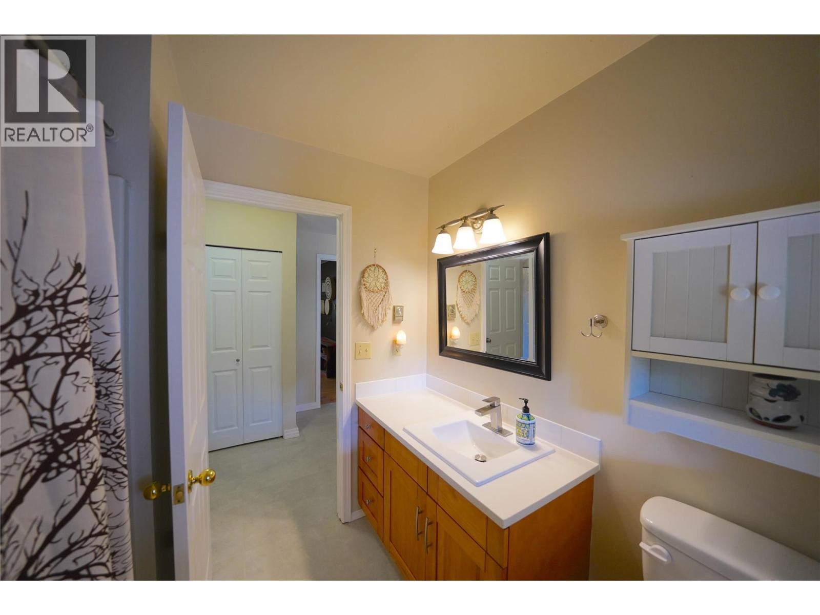2774 Waite Road, Nelson, British Columbia  V1L 6K9 - Photo 46 - 10398108