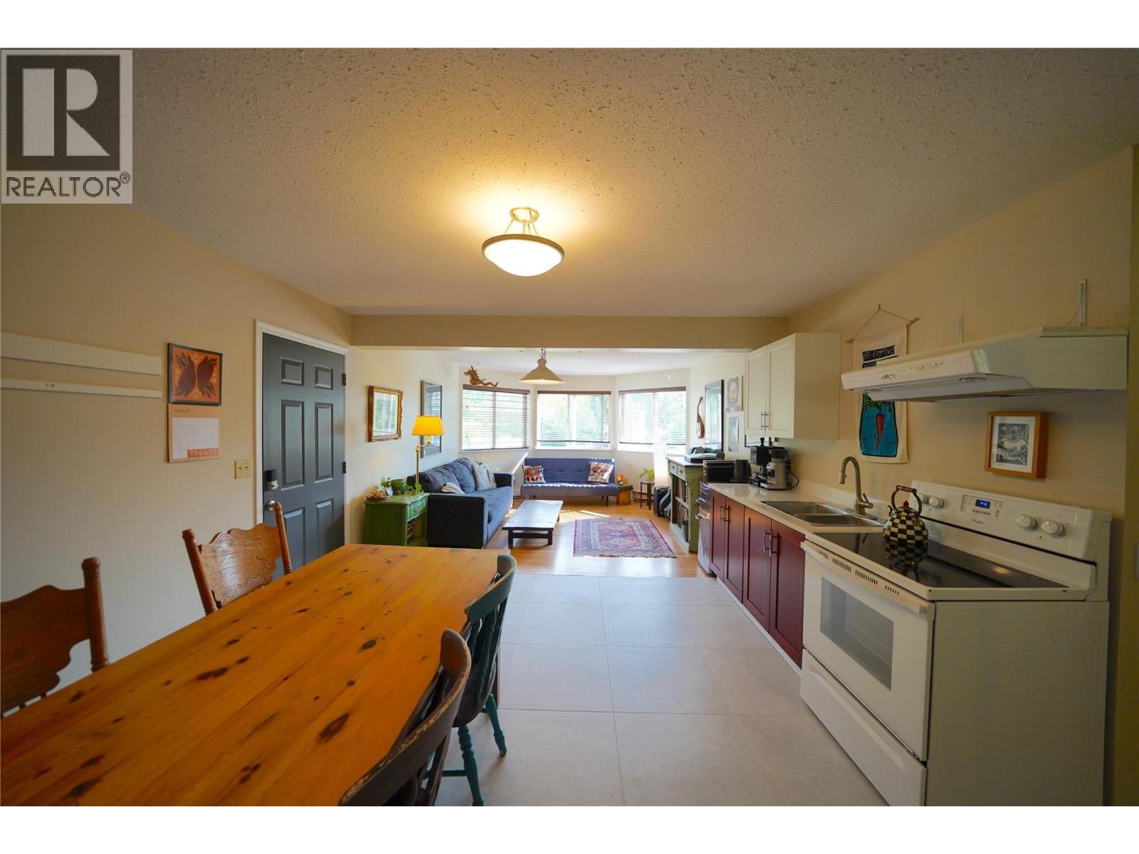 2774 Waite Road, Nelson, British Columbia  V1L 6K9 - Photo 47 - 10398108