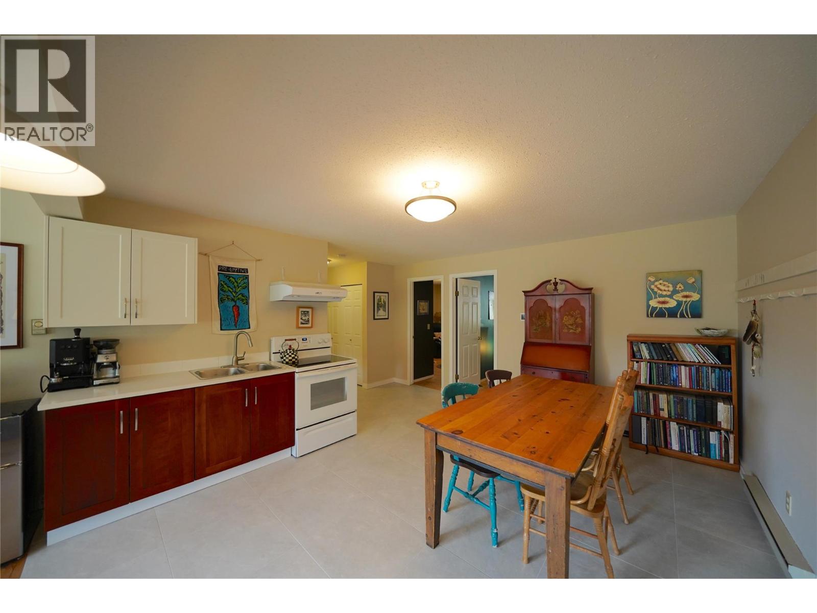 2774 Waite Road, Nelson, British Columbia  V1L 6K9 - Photo 52 - 10398108
