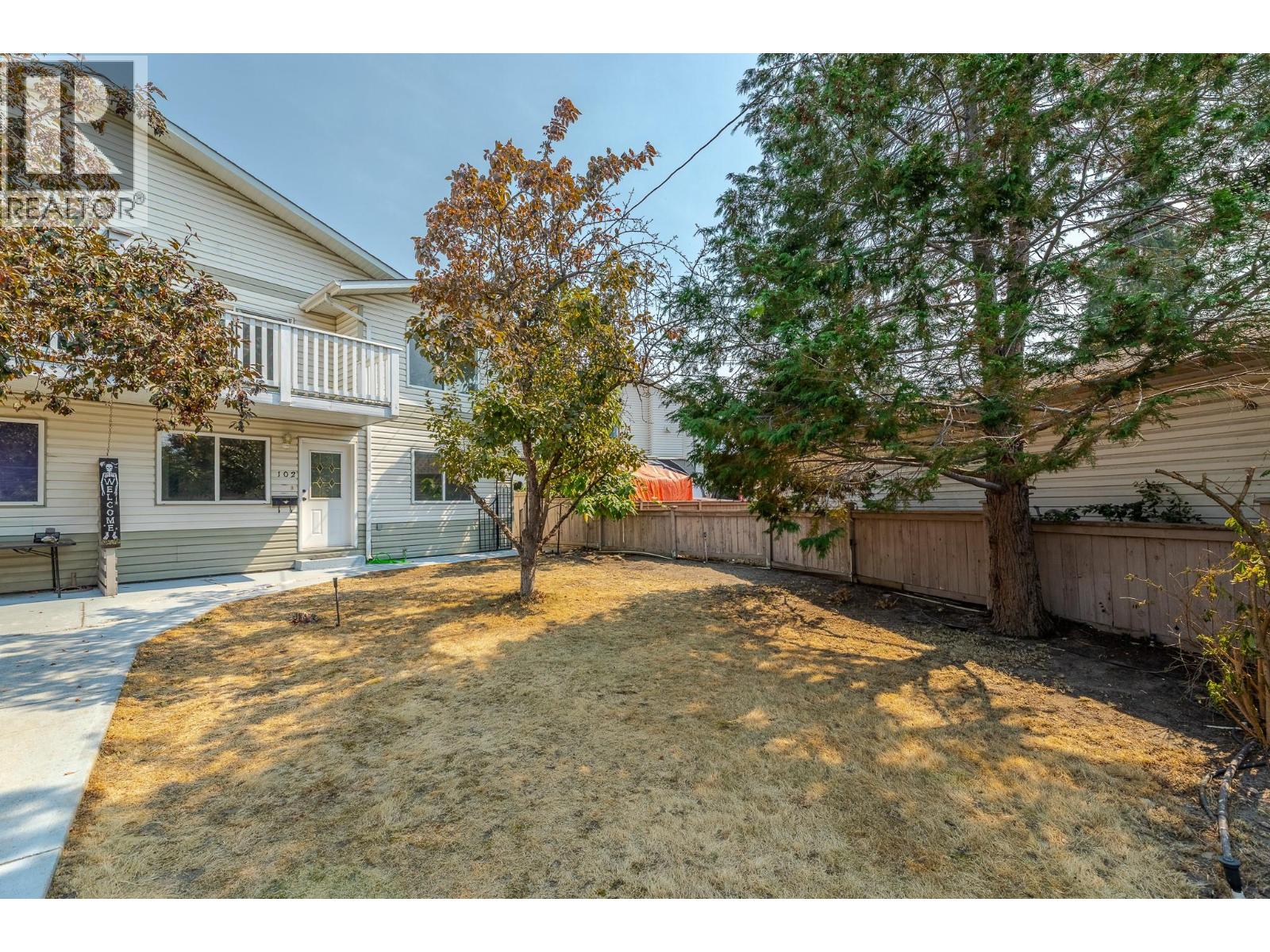 688 Latimer Street Unit# 102, Penticton, British Columbia  V2A 5R6 - Photo 1 - 10397070