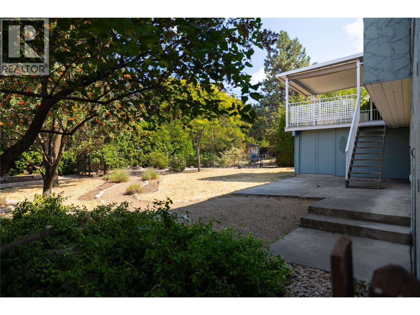 1205 43 Avenue, Vernon, British Columbia  V1T 8J9 - Photo 5 - 10398249