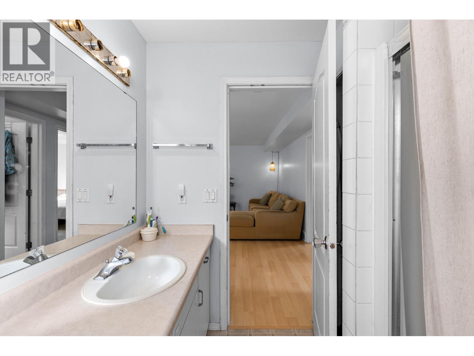 131 Celano Crescent, Kelowna, British Columbia  V1V 1S9 - Photo 42 - 10398201
