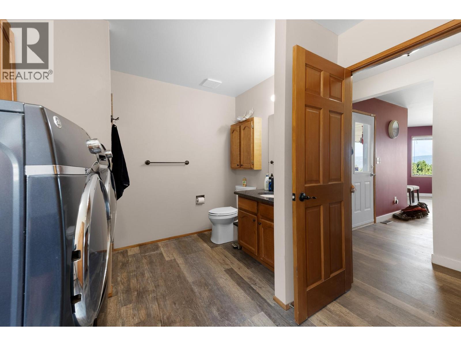 709 Weeks Road, Cranbrook, British Columbia  V1C 6W6 - Photo 24 - 10397611