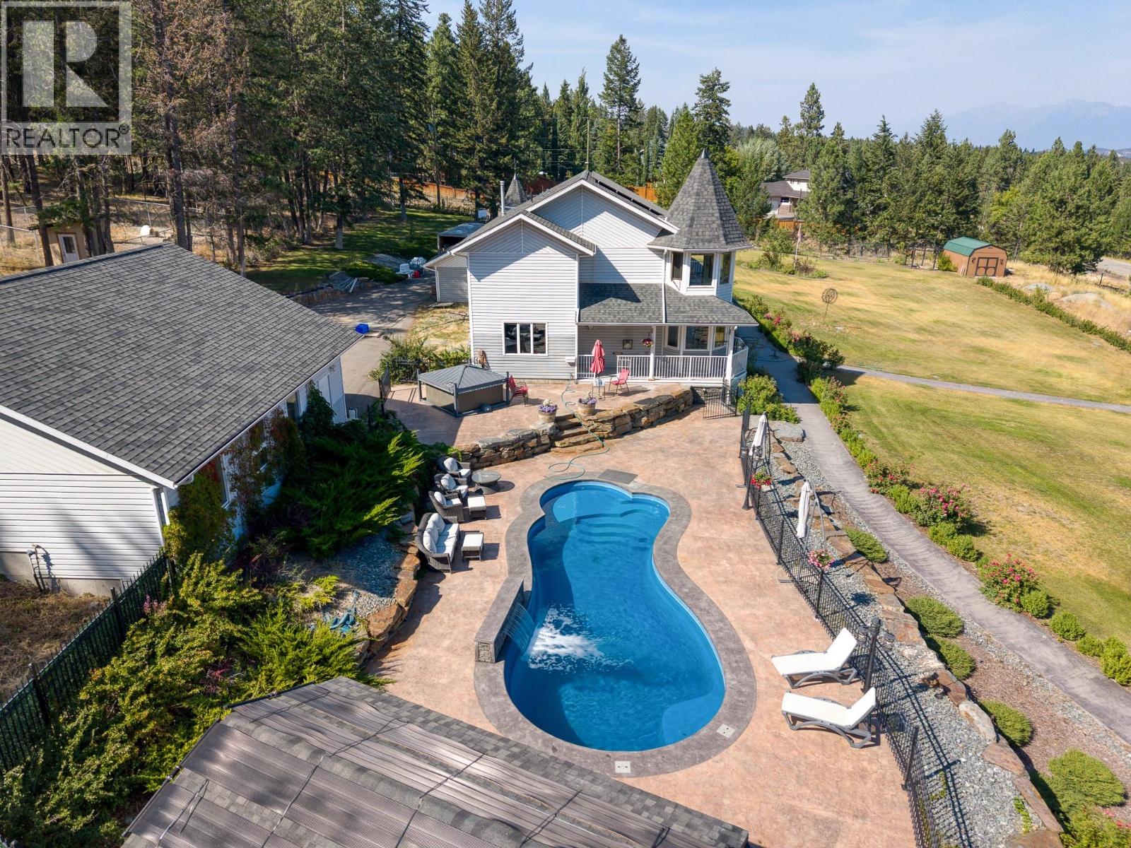 709 Weeks Road, Cranbrook, British Columbia  V1C 6W6 - Photo 72 - 10397611