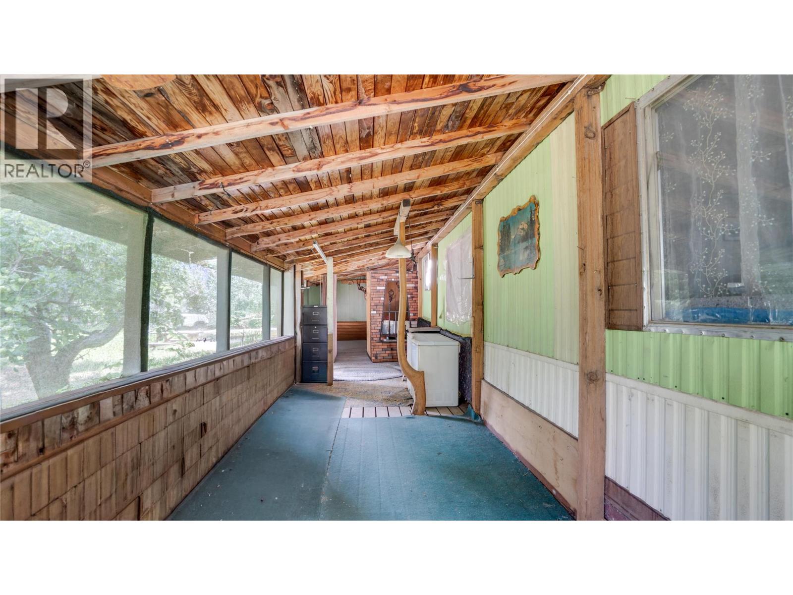 686 Powell Road, Lumby, British Columbia  V0E 2G7 - Photo 20 - 10392209