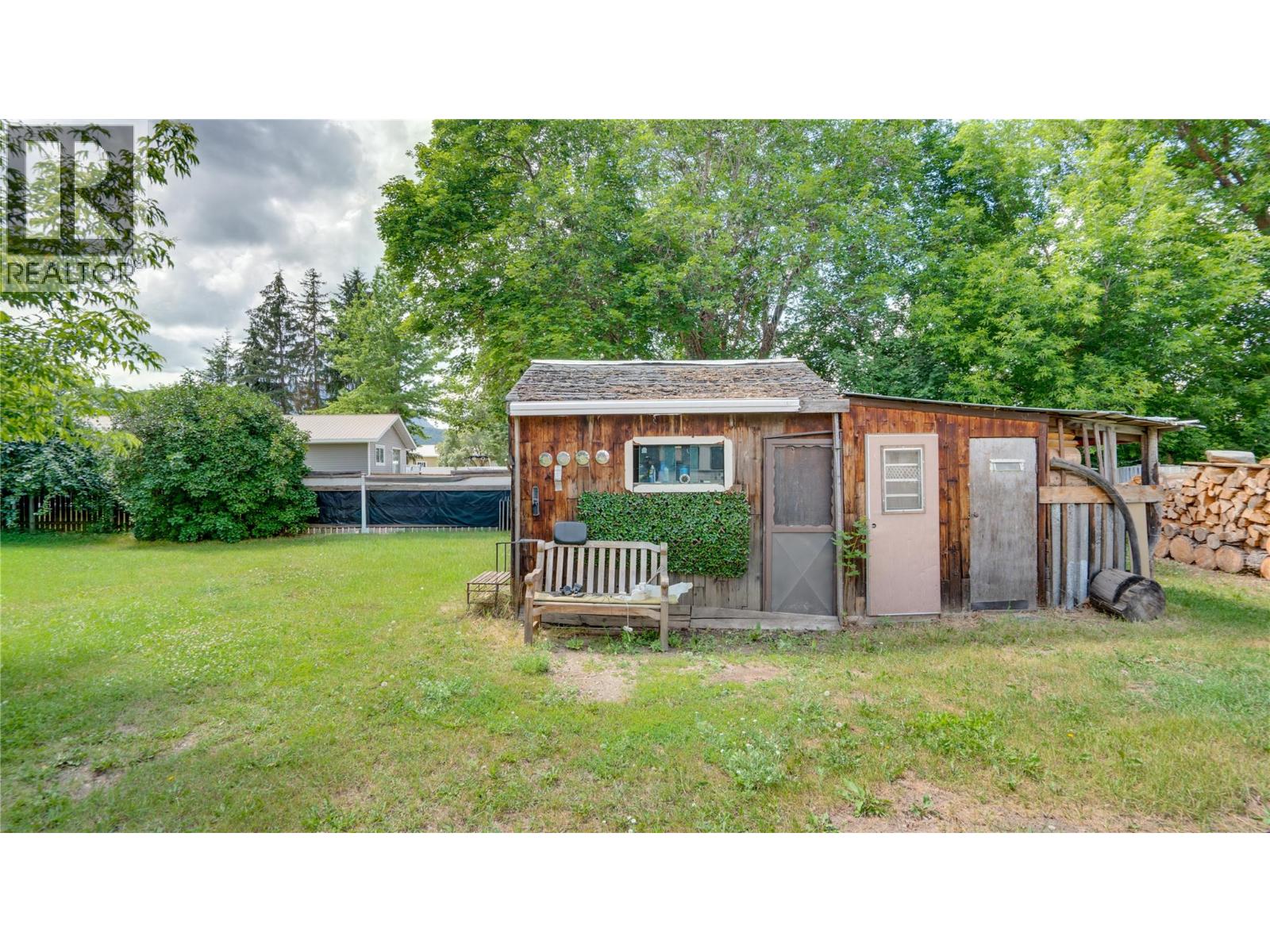 686 Powell Road, Lumby, British Columbia  V0E 2G7 - Photo 27 - 10392209