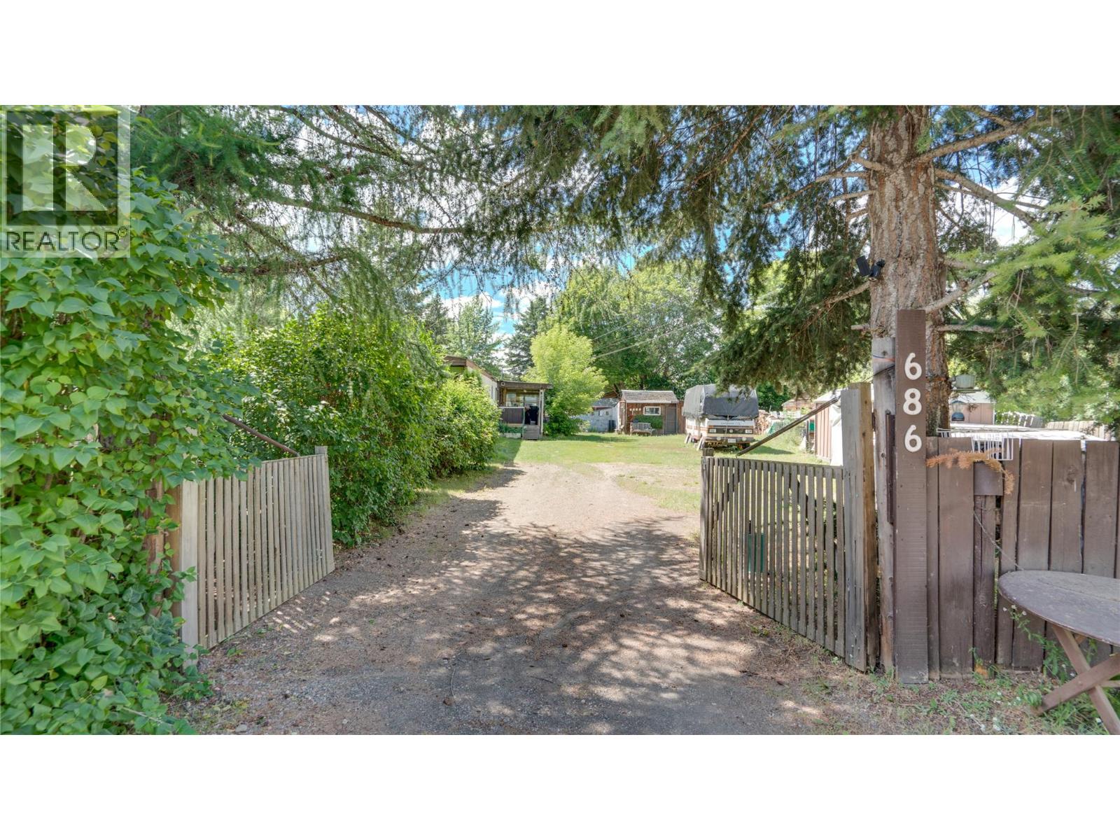 686 Powell Road, Lumby, British Columbia  V0E 2G7 - Photo 38 - 10392209
