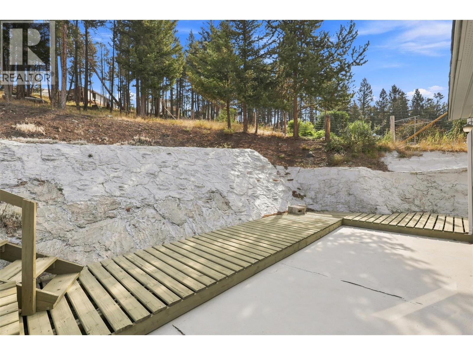 363 Poplar Drive, Logan Lake, British Columbia  V0K 1W0 - Photo 18 - 10398453