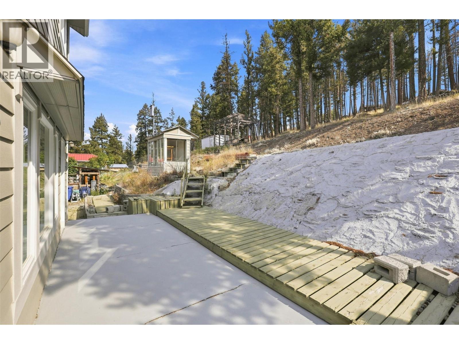 363 Poplar Drive, Logan Lake, British Columbia  V0K 1W0 - Photo 19 - 10398453
