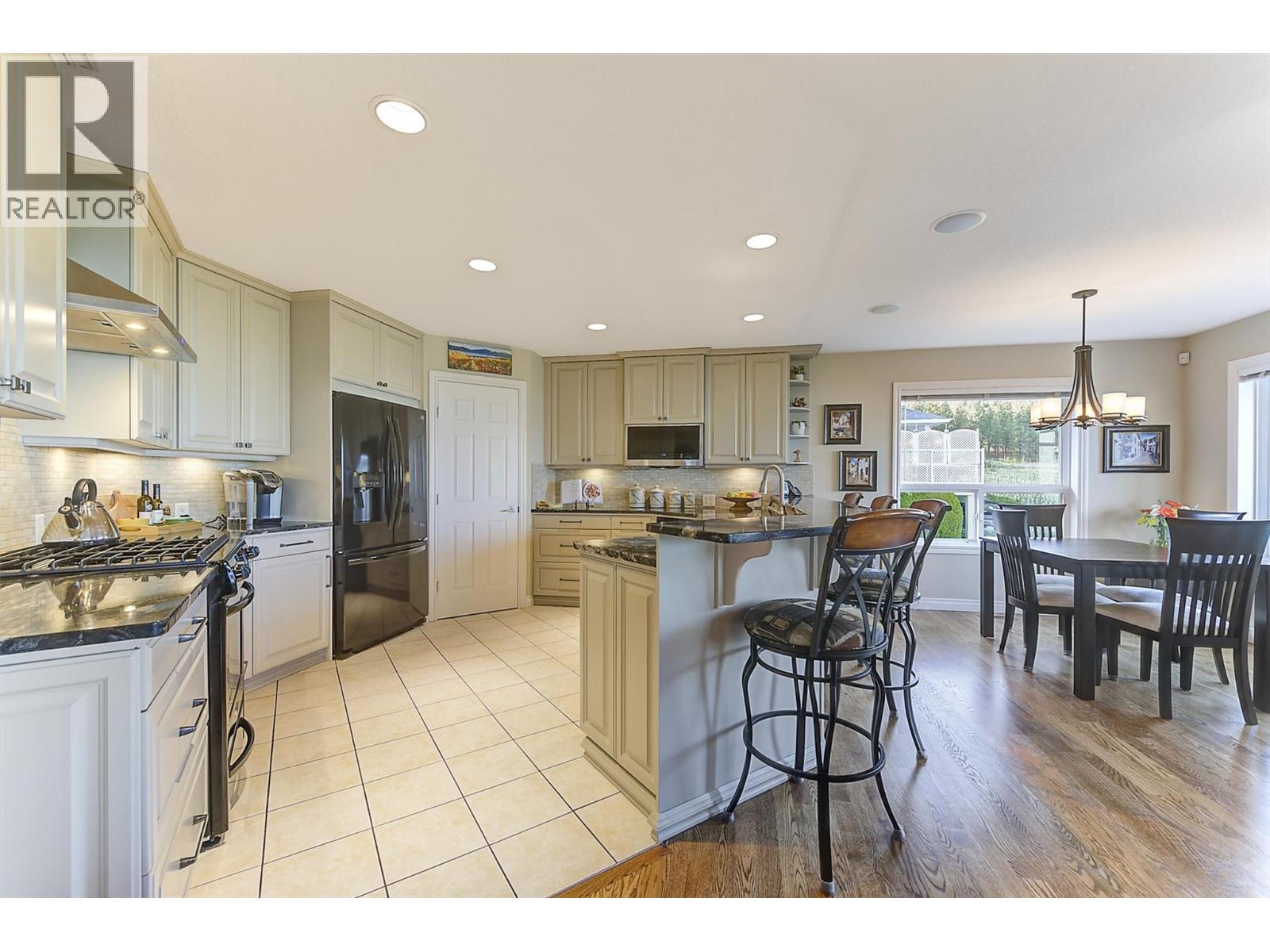 3333 Chancellor Place Unit# 2, West Kelowna, British Columbia  V4T 2S9 - Photo 13 - 10398450