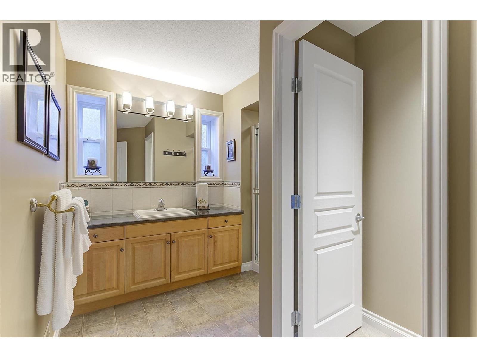 3333 Chancellor Place Unit# 2, West Kelowna, British Columbia  V4T 2S9 - Photo 40 - 10398450