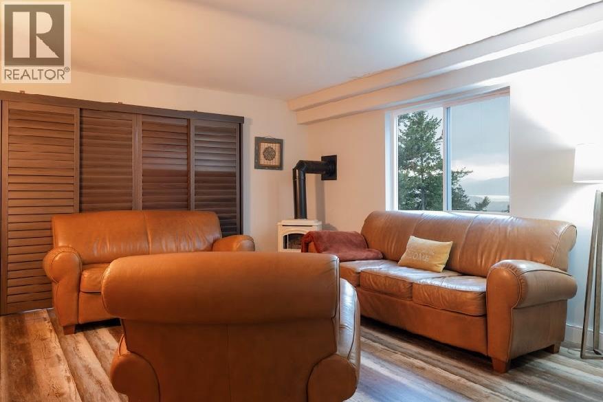 5700 Ranch Road, Vernon, British Columbia  V1B 3J9 - Photo 13 - 10398076