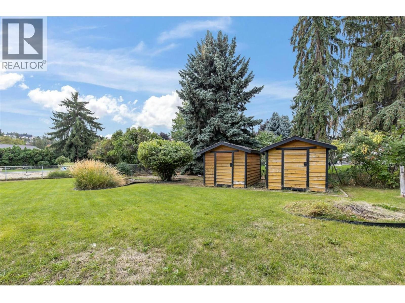 790 Torrs Court, Kelowna, British Columbia  V1W 1B5 - Photo 42 - 10398365
