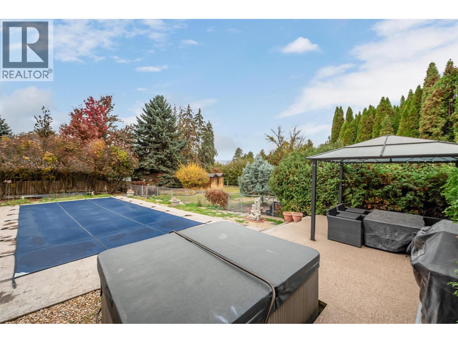 790 Torrs Court, Kelowna, British Columbia  V1W 1B5 - Photo 44 - 10398365